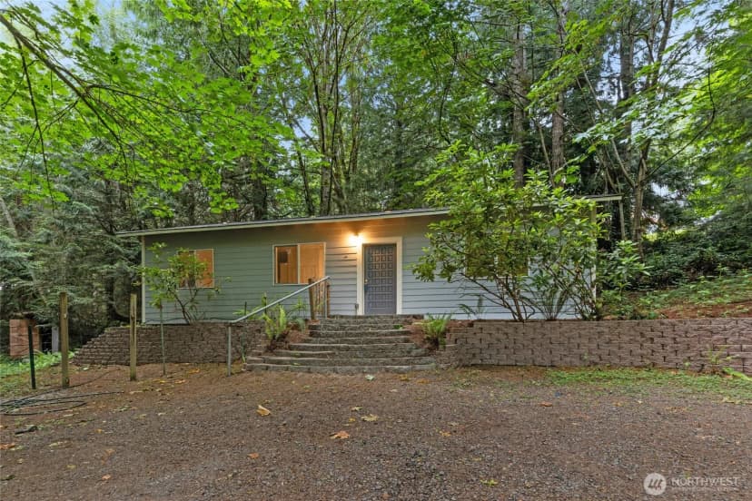Property photo for 10953 N Madison Avenue Ne, Bainbridge Island photo 31