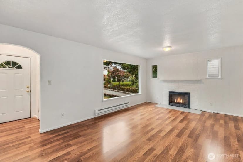 Property photo for 5816 Fleming Street, Everett photo 6