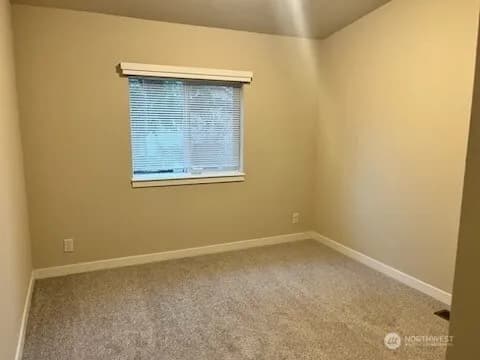 Property photo for 420 Pine Street, Toledo photo 13