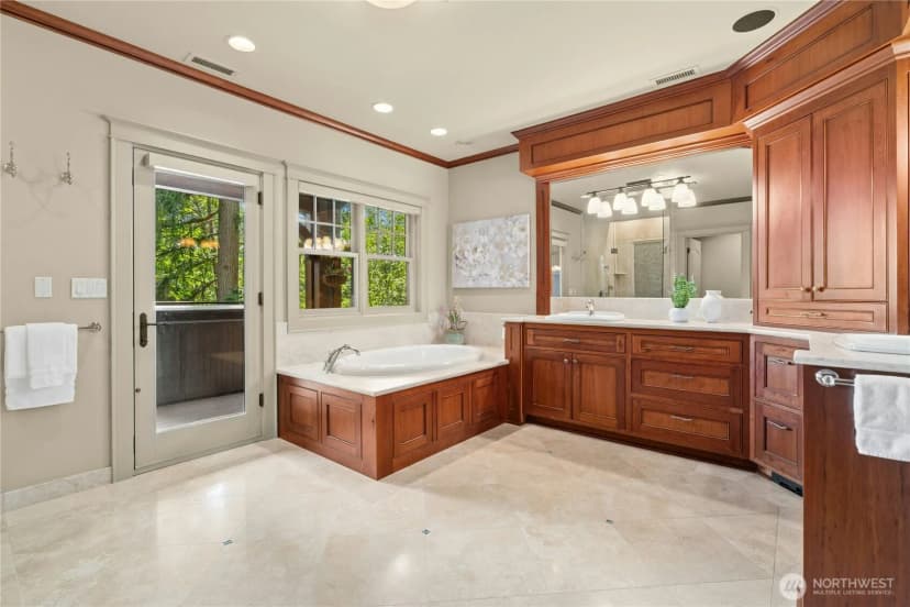Property photo for 21241 Se 40th Street, Sammamish photo 22