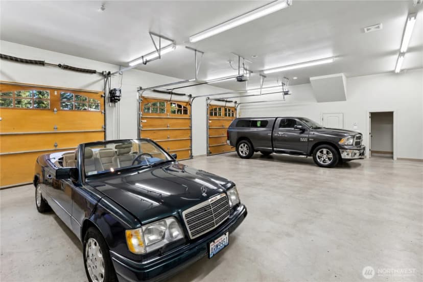 Property photo for 21241 Se 40th Street, Sammamish photo 38