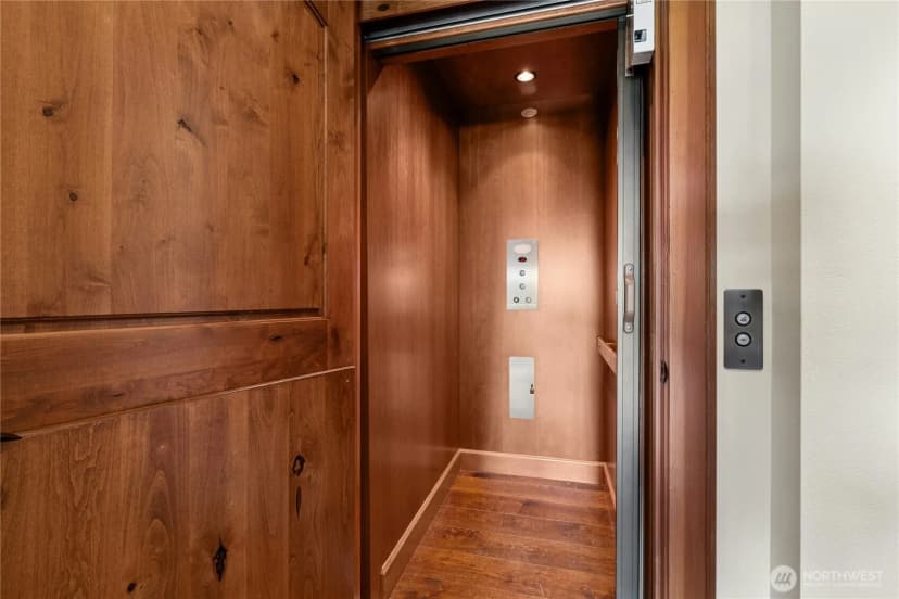 Property photo for 21241 Se 40th Street, Sammamish photo 29