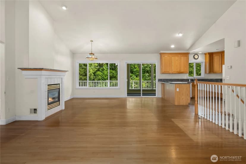 Property photo for 2821 Grade Road, Lake Stevens photo 10
