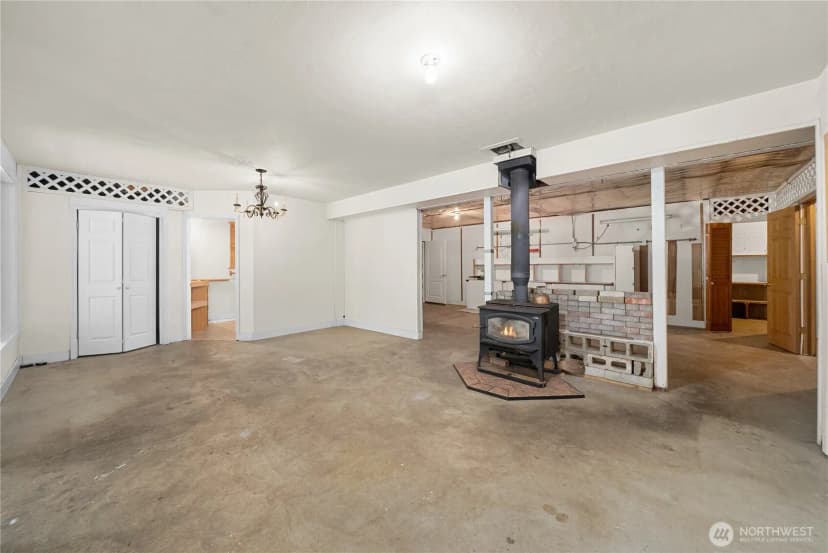 Property photo for 2821 Grade Road, Lake Stevens photo 26