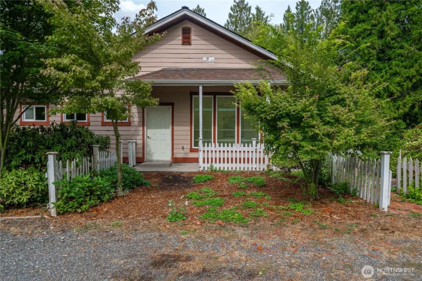 Property photo for 2821 Grade Road, Lake Stevens photo 6