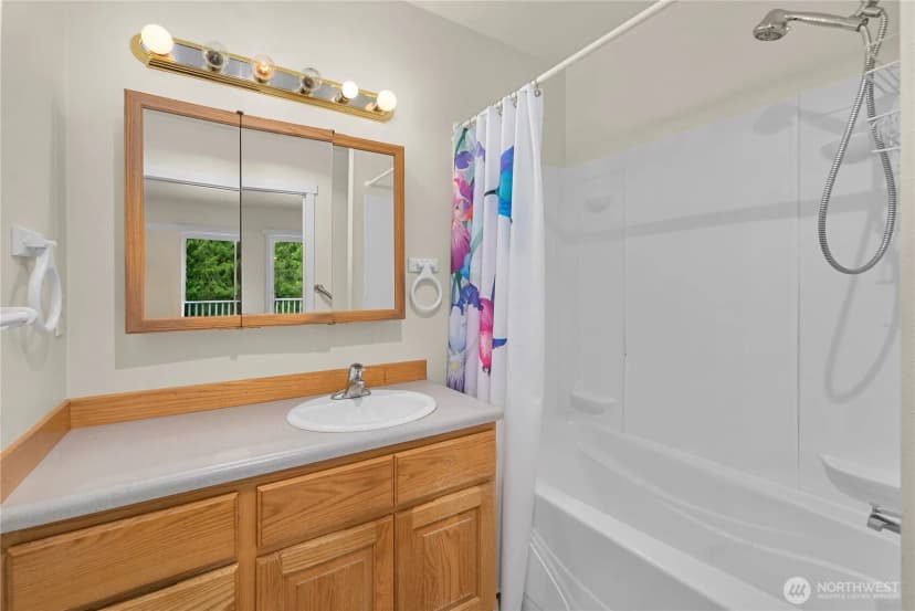 Property photo for 2821 Grade Road, Lake Stevens photo 21