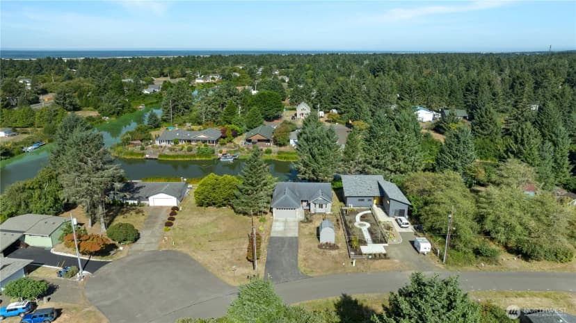 Property photo for 641 Olallie Circle Se, Ocean Shores photo 37
