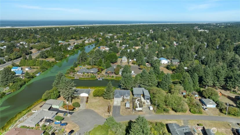 Property photo for 641 Olallie Circle Se, Ocean Shores photo 38