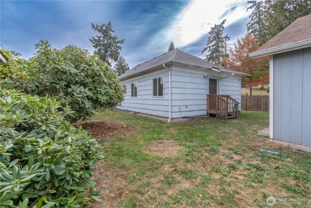 Property photo for 1129 S 61st Street, Tacoma photo 3