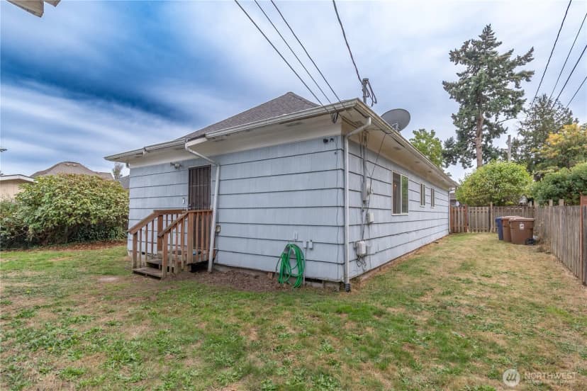 Property photo for 1129 S 61st Street, Tacoma photo 6