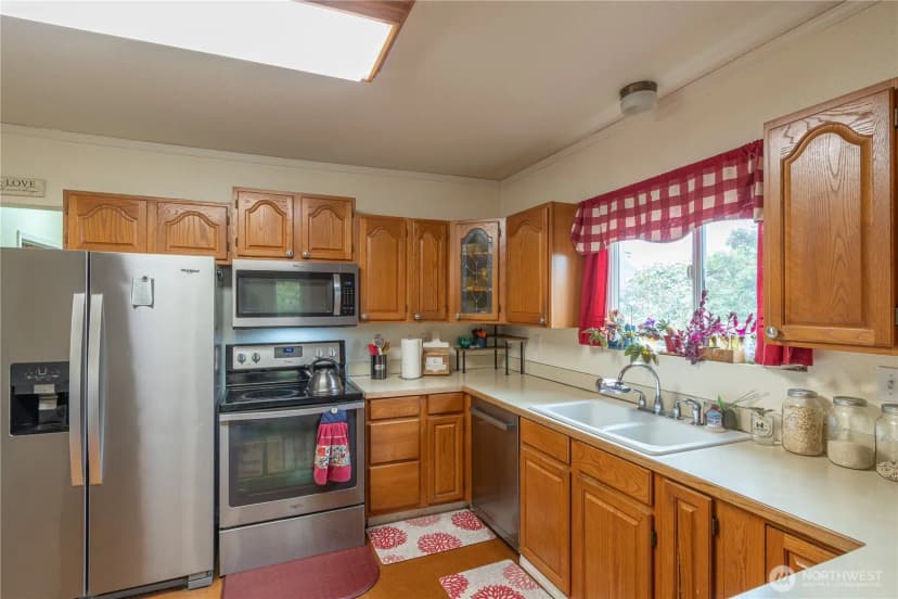 Property photo for 1129 S 61st Street, Tacoma photo 10