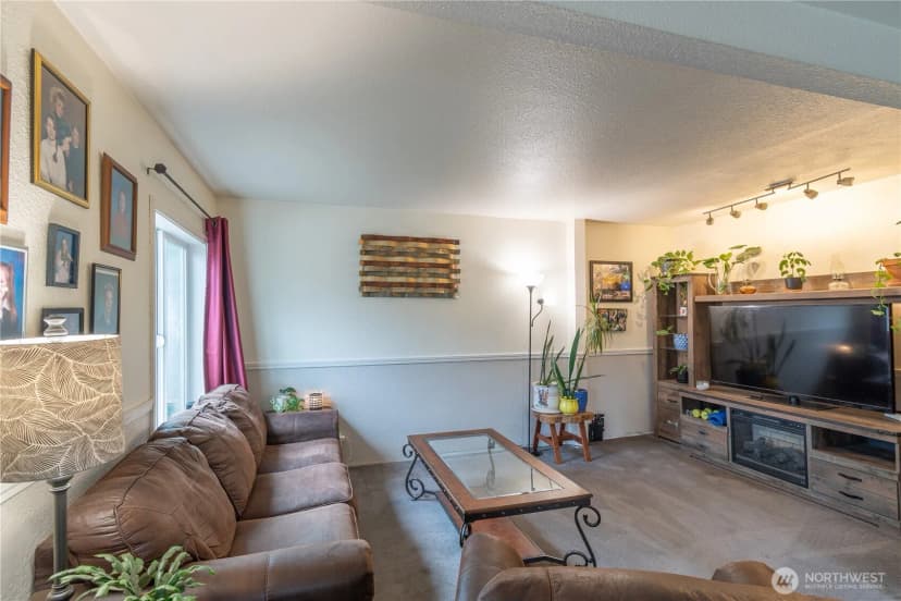 Property photo for 1129 S 61st Street, Tacoma photo 7