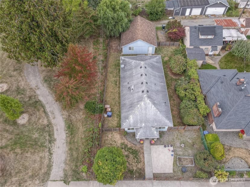 Property photo for 1129 S 61st Street, Tacoma photo 24