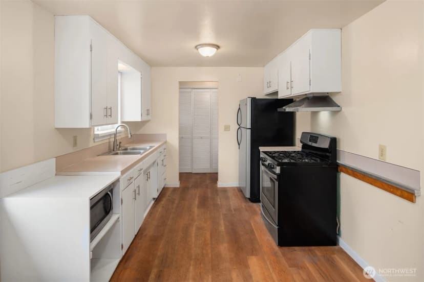 Property photo for 3712 S 175th Street, Sea Tac photo 10