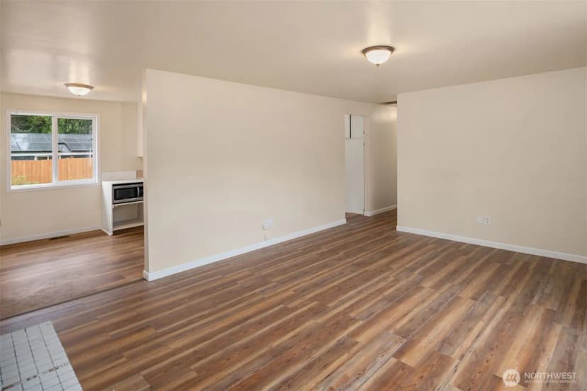 Property photo for 3712 S 175th Street, Sea Tac photo 8