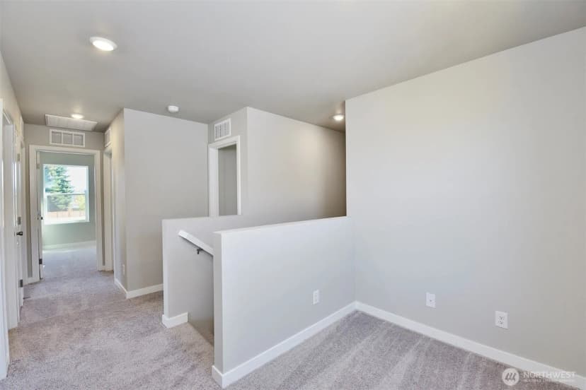 Property photo for 9756 Hay Street Se, Yelm photo 5