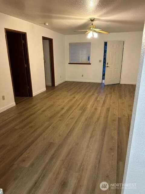 Property photo for 313 N G" Street, Toppenish photo 2