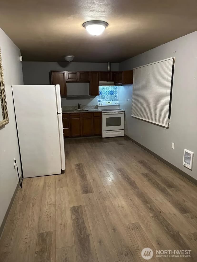 Property photo for 313 N G" Street, Toppenish photo 4