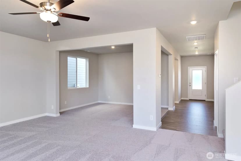 Property photo for 16300 Jenkins Avenue Se, Yelm photo 5