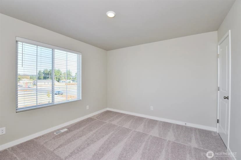 Property photo for 16300 Jenkins Avenue Se, Yelm photo 7