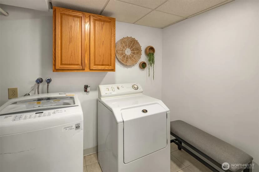 Property photo for 6052 37th Ave Sw, Seattle photo 24