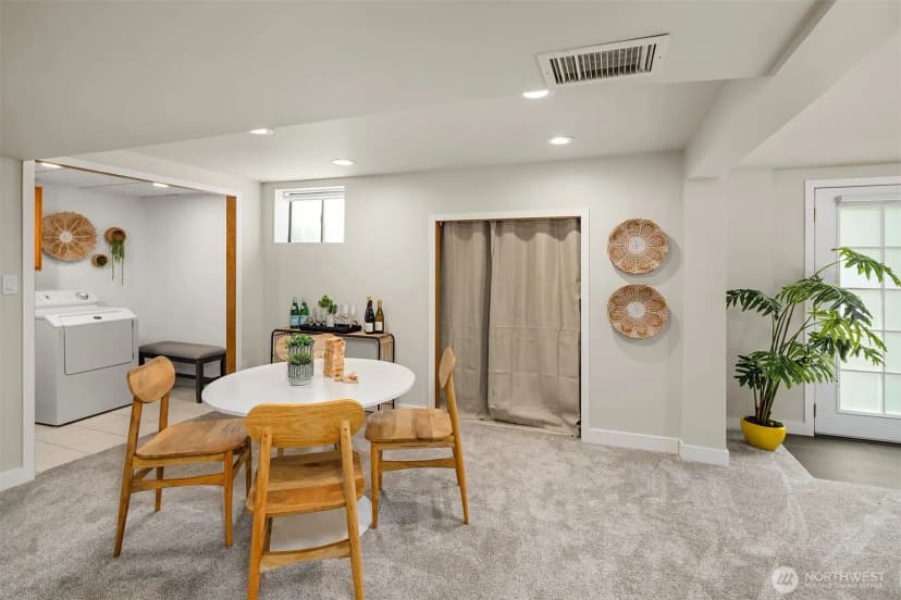 Property photo for 6052 37th Ave Sw, Seattle photo 19