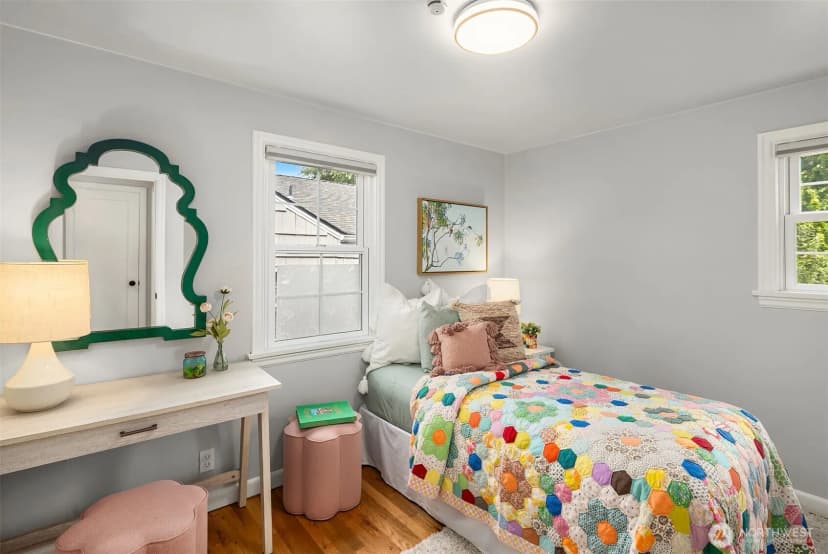 Property photo for 6052 37th Ave Sw, Seattle photo 14