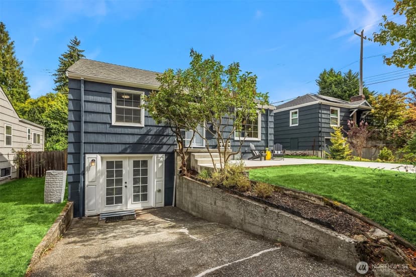 Property photo for 6052 37th Ave Sw, Seattle photo 31