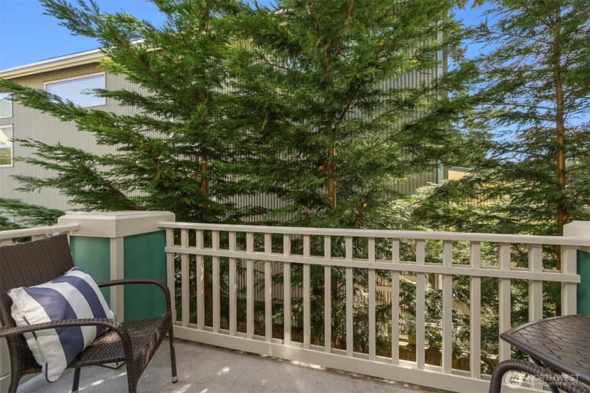 Property photo for 346 Wyatt Way Ne #10, Bainbridge Island photo 22