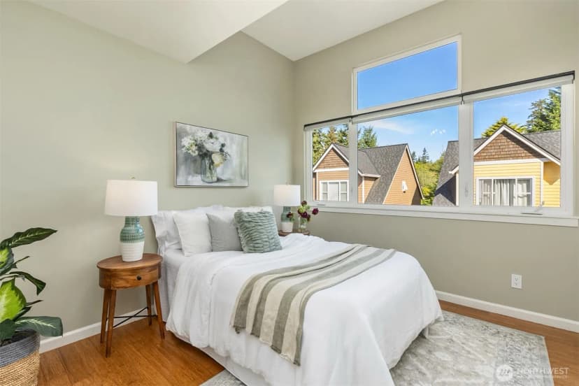 Property photo for 346 Wyatt Way Ne #10, Bainbridge Island photo 18