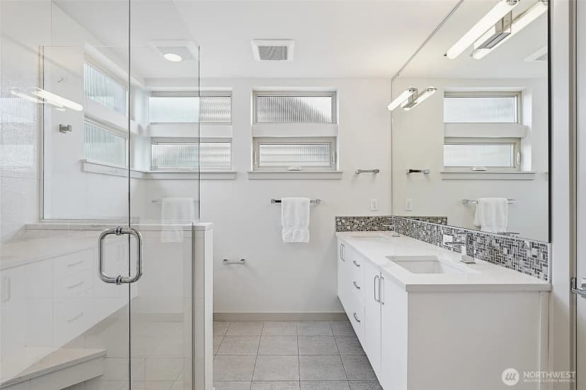 Property photo for 4314 Whitman Avenue N #b, Seattle photo 19