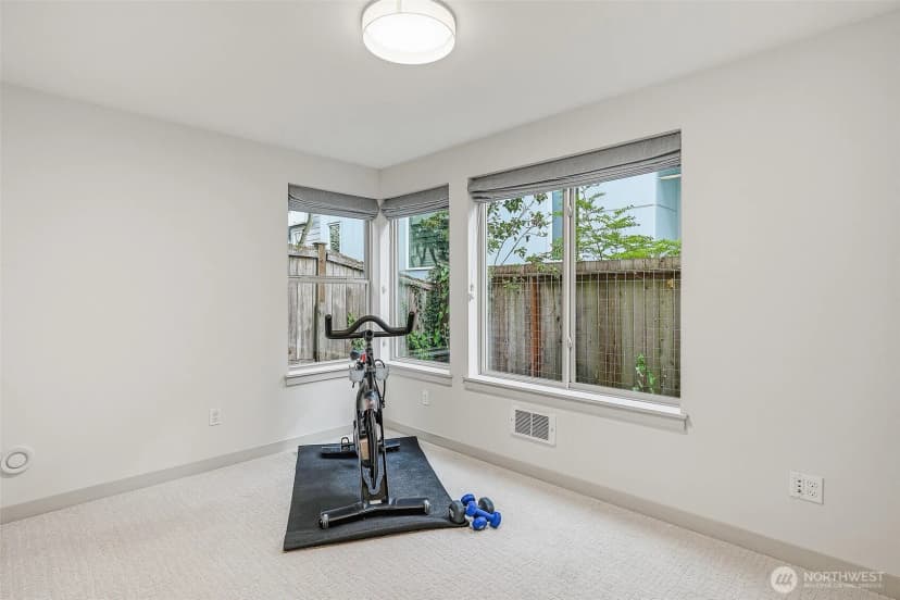 Property photo for 4314 Whitman Avenue N #b, Seattle photo 22