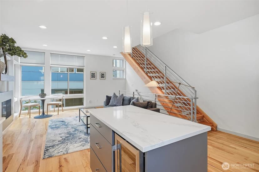 Property photo for 4314 Whitman Avenue N #b, Seattle photo 11