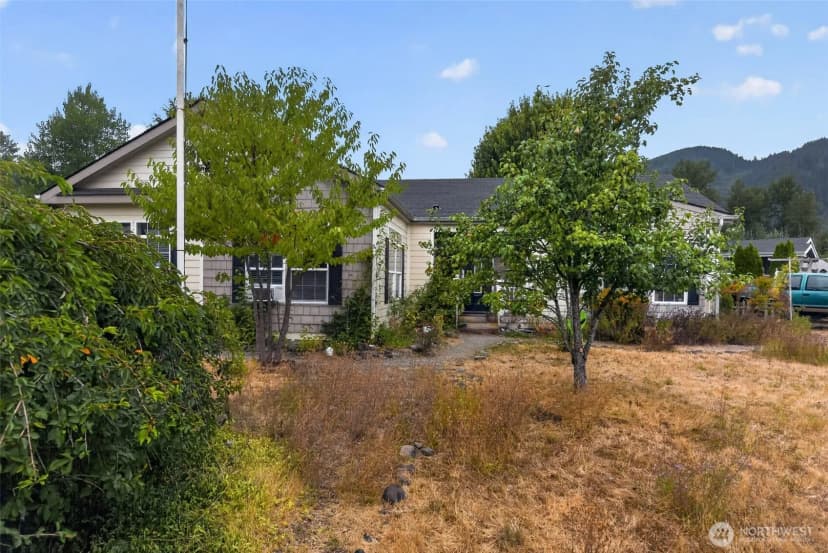 Property photo for 850 W Main Avenue, Morton photo 17