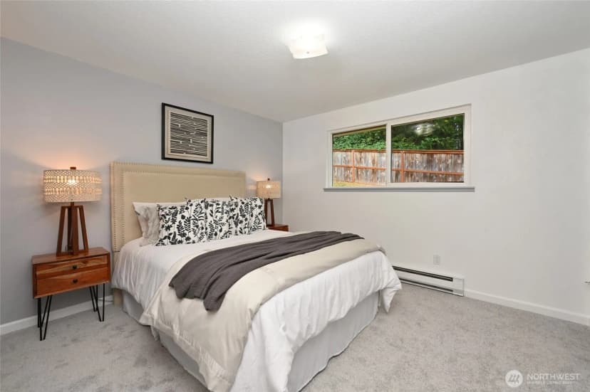Property photo for 14100 Meridian Drive Se, Everett photo 16