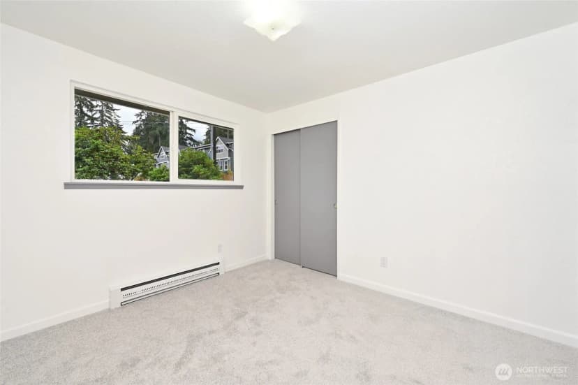 Property photo for 14100 Meridian Drive Se, Everett photo 20