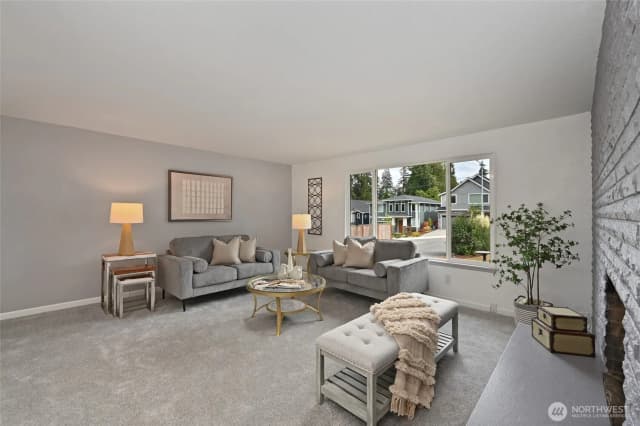 Property photo for 14100 Meridian Drive Se, Everett photo 5