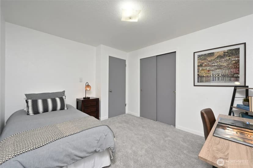 Property photo for 14100 Meridian Drive Se, Everett photo 23