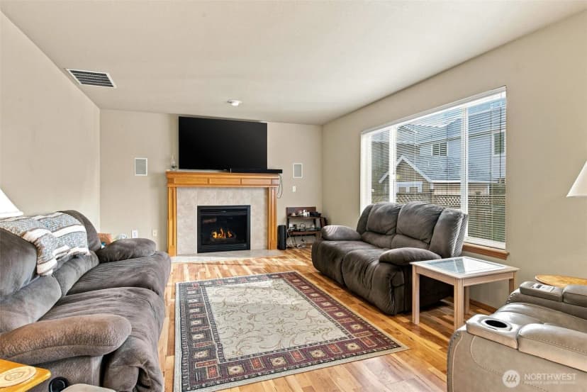 Property photo for 7024 Axis Street Se, Olympia photo 9