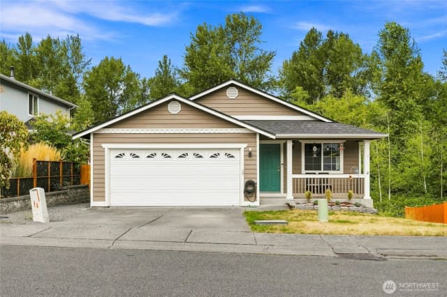 Property photo for 1220 N 12th Road, Mount Vernon