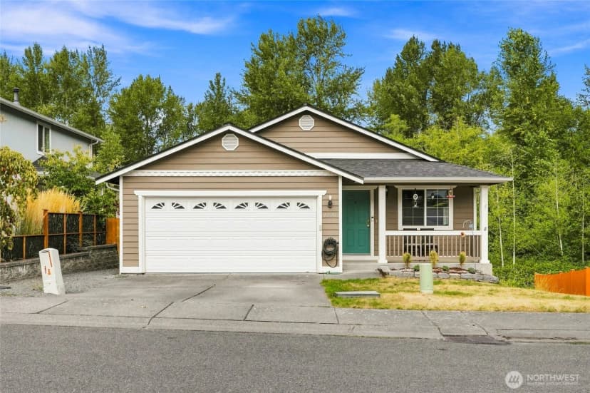 Property photo for 1220 N 12th Road, Mount Vernon
