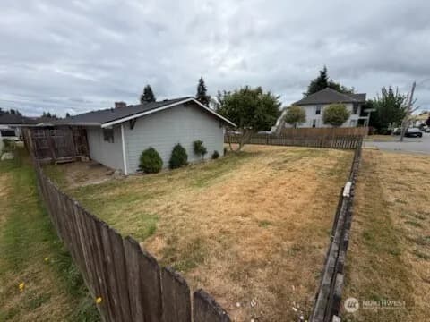 Property photo for 3103 26th Street S, Everett photo 23