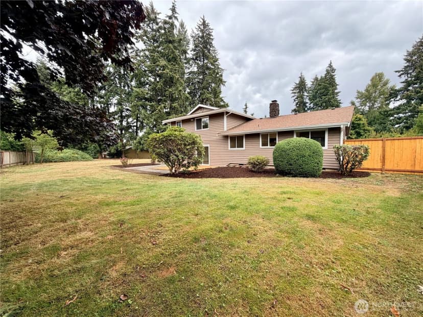 Property photo for 9920 149th Street E, Puyallup photo 8