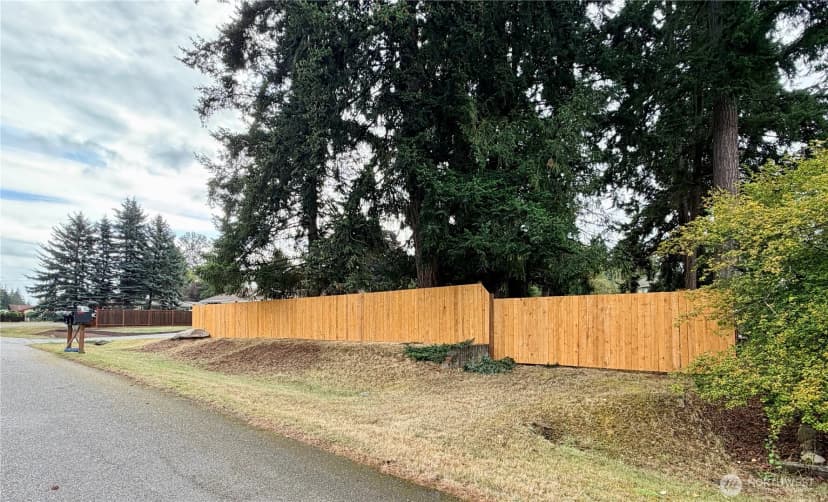 Property photo for 9920 149th Street E, Puyallup photo 2