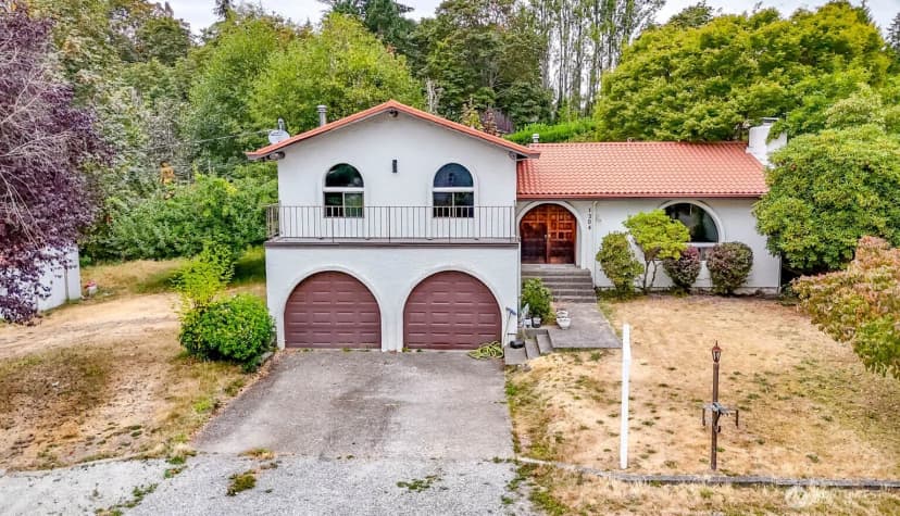 Property photo for 1304 S 286th Street, Federal Way