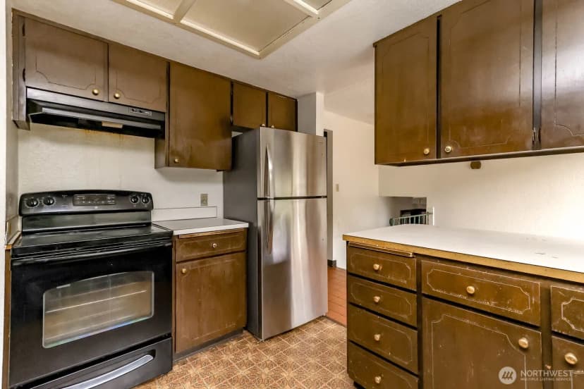 Property photo for 1304 S 286th Street, Federal Way photo 12
