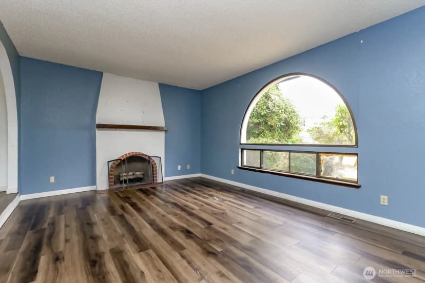Property photo for 1304 S 286th Street, Federal Way photo 4