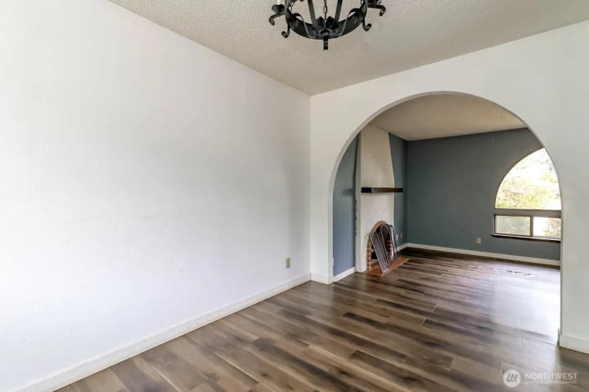 Property photo for 1304 S 286th Street, Federal Way photo 14