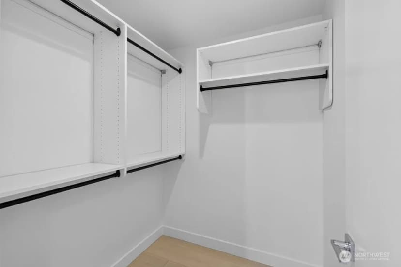 Property photo for 1218 Ne 100th Street, Seattle photo 19