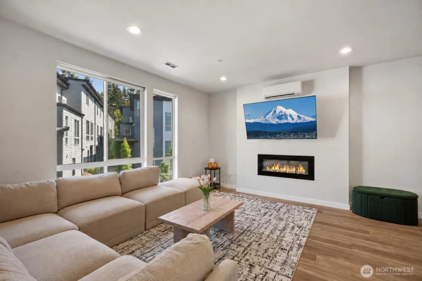 Property photo for 2527 Gibson Road #c4, Everett